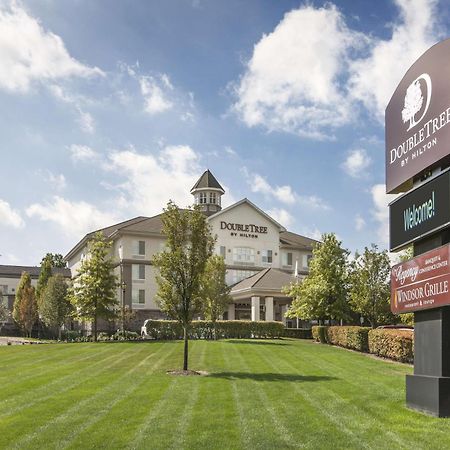 Отель Doubletree By Hilton Нанует Экстерьер фото